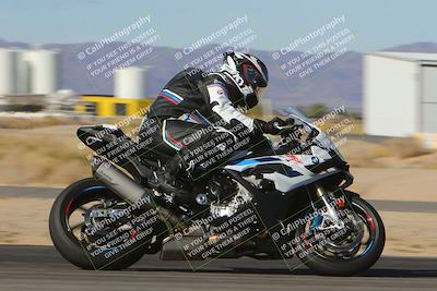 media/Dec-15-2023-Apex Assassins (Fri) [[91f19fb1c7]]/Trackday 2/Session 3 (Turns 16 and 17 Exit Speed)/